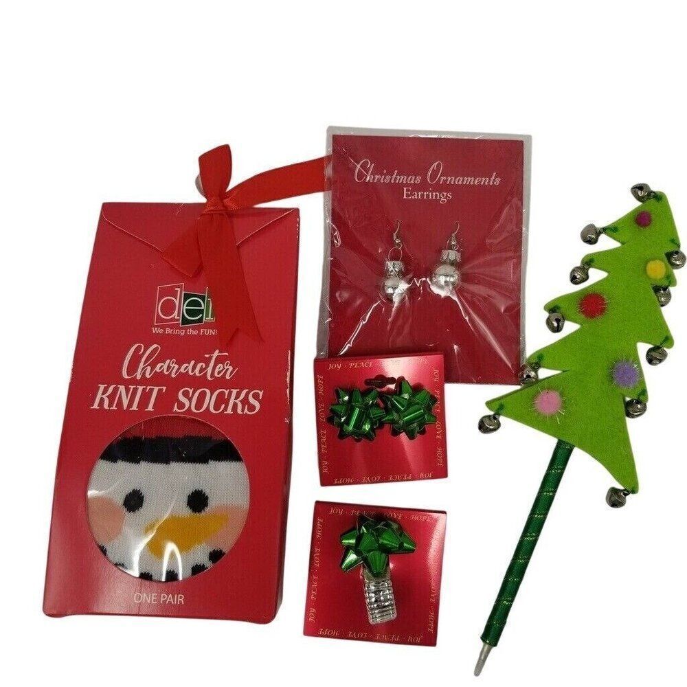 Christmas Grab Gift Set Bow Earrings Tree Pen Knit Socks Stretch Ring Lot 5 New
